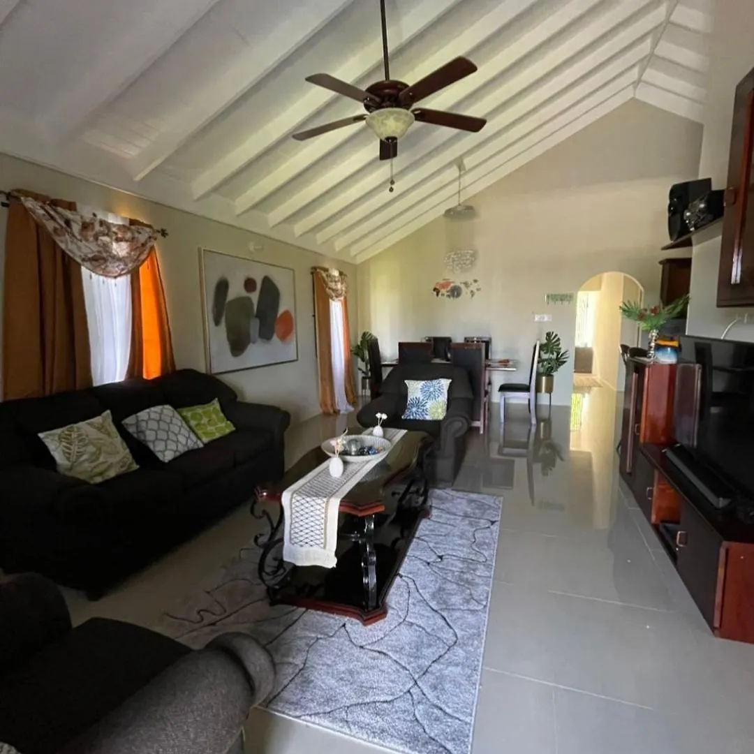 Ocho Rios Maui Getaway Villa Jamaica